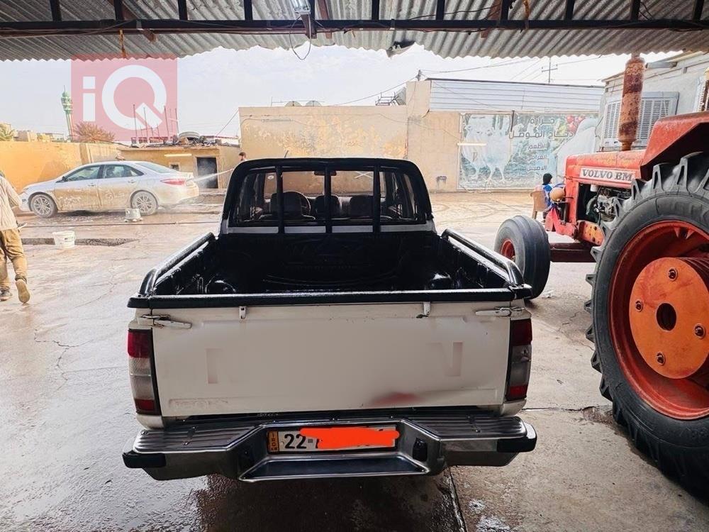 نيسان بيك اب